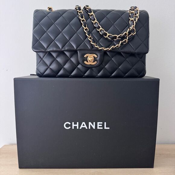 Chanel Classic Double Flap Medium Quilted Lambskin Black with Gold Hardware - Picture 1 of 13